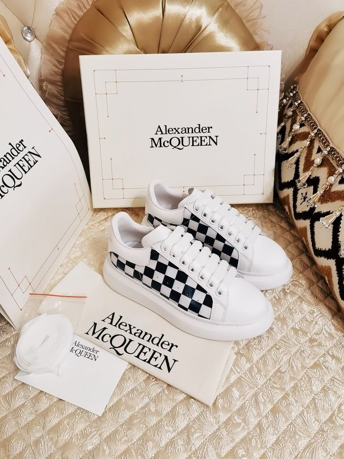 Alexander Mcqueen Couple Shoes AMS00005